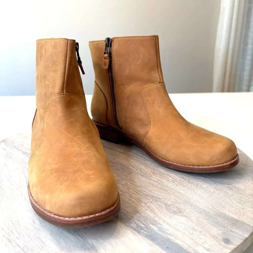 OluKai Kaona II Leather Ankle Boots Women's US 8 EU 38 Brown Side Zip Comfort